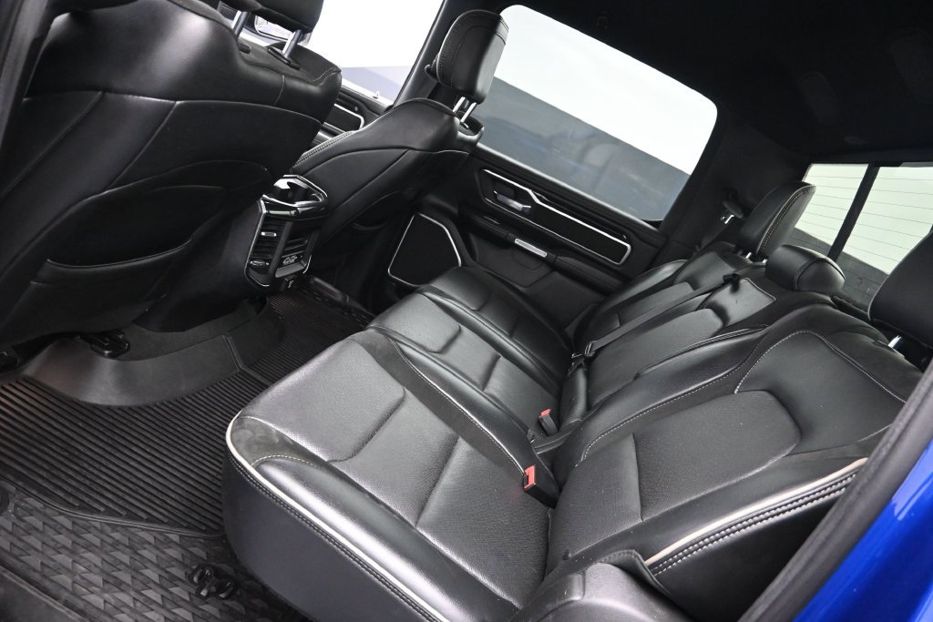 Used 2019 RAM 1500 Laramie RWD image 17