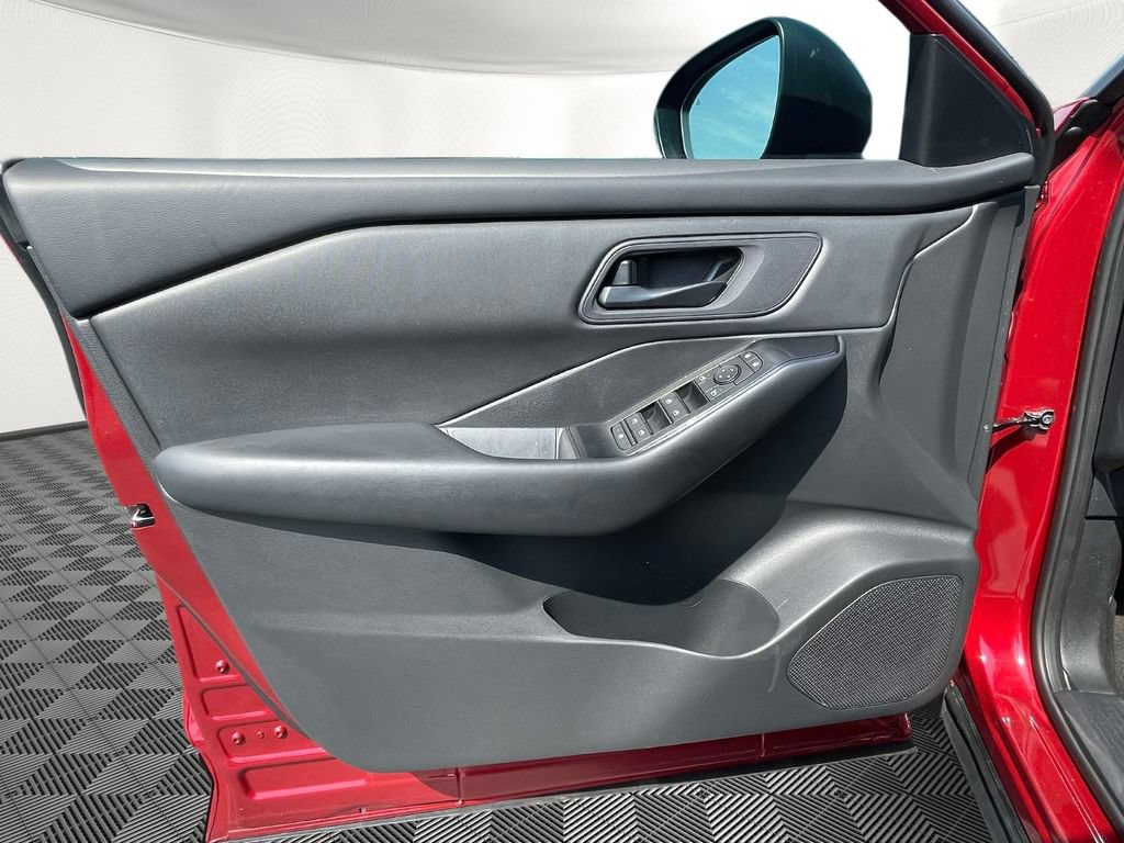 Certified 2026 Nissan Rogue S FWD image 15