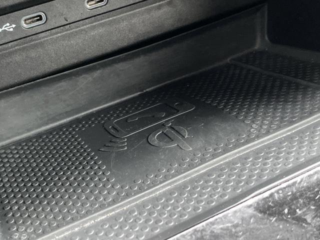 Used 2023 Volkswagen Taos SE image 21