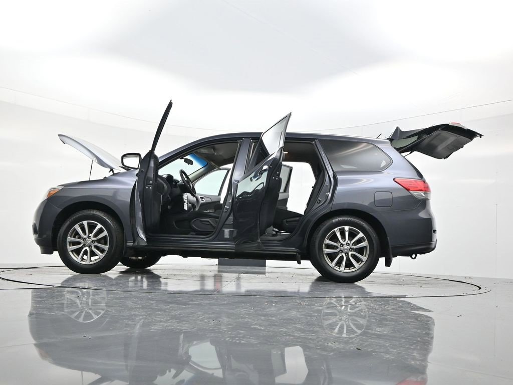 Used 2013 Nissan Pathfinder S image 63