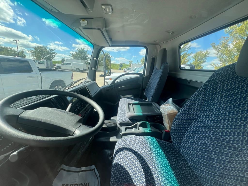 New 2024 Chevrolet Low Cab Forward image 4