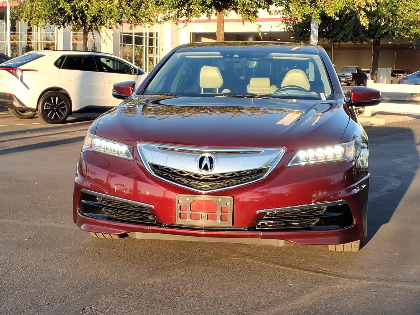 Used 2015 Acura TLX w/ Technology Package FWD image 2