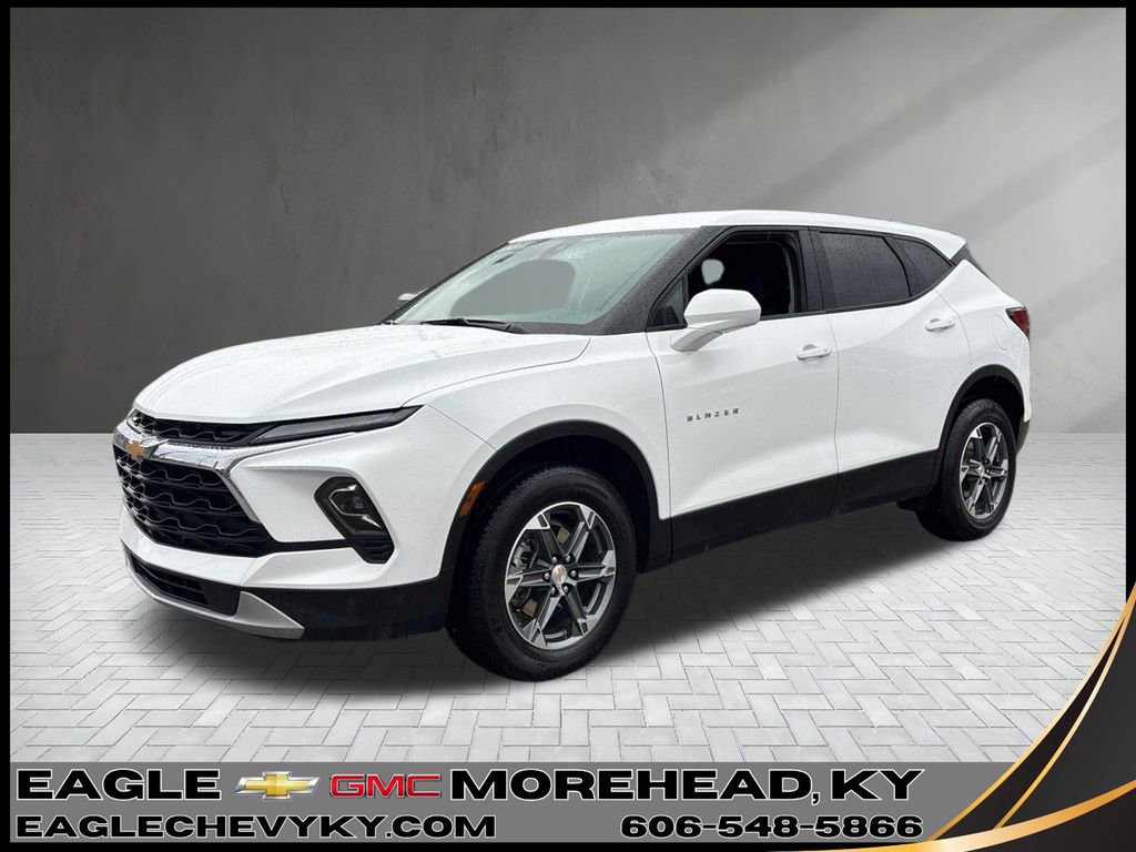 Used 2025 Chevrolet Blazer LT
