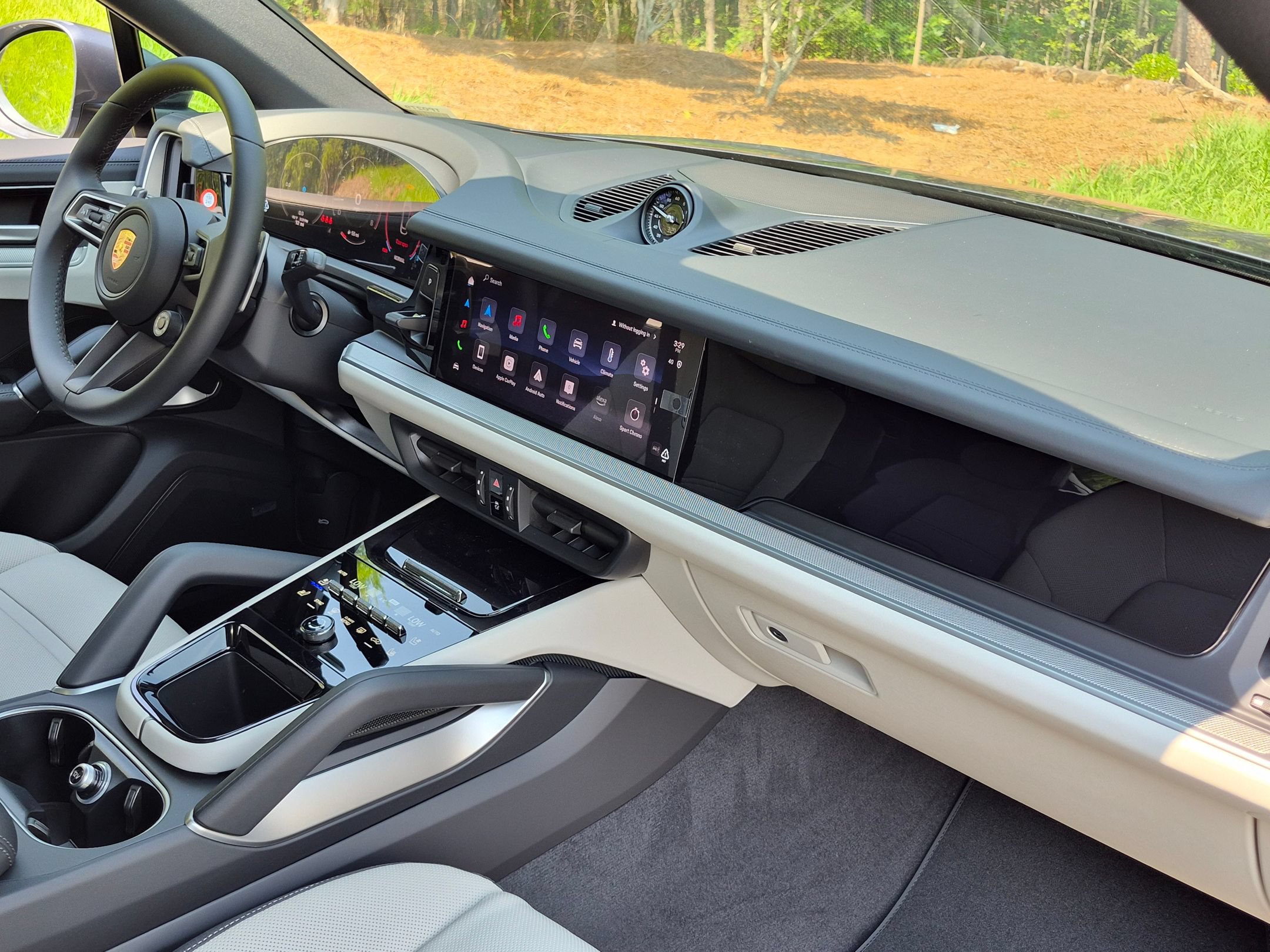 New 2026 Porsche Cayenne Coupe AWD/4WD image 29