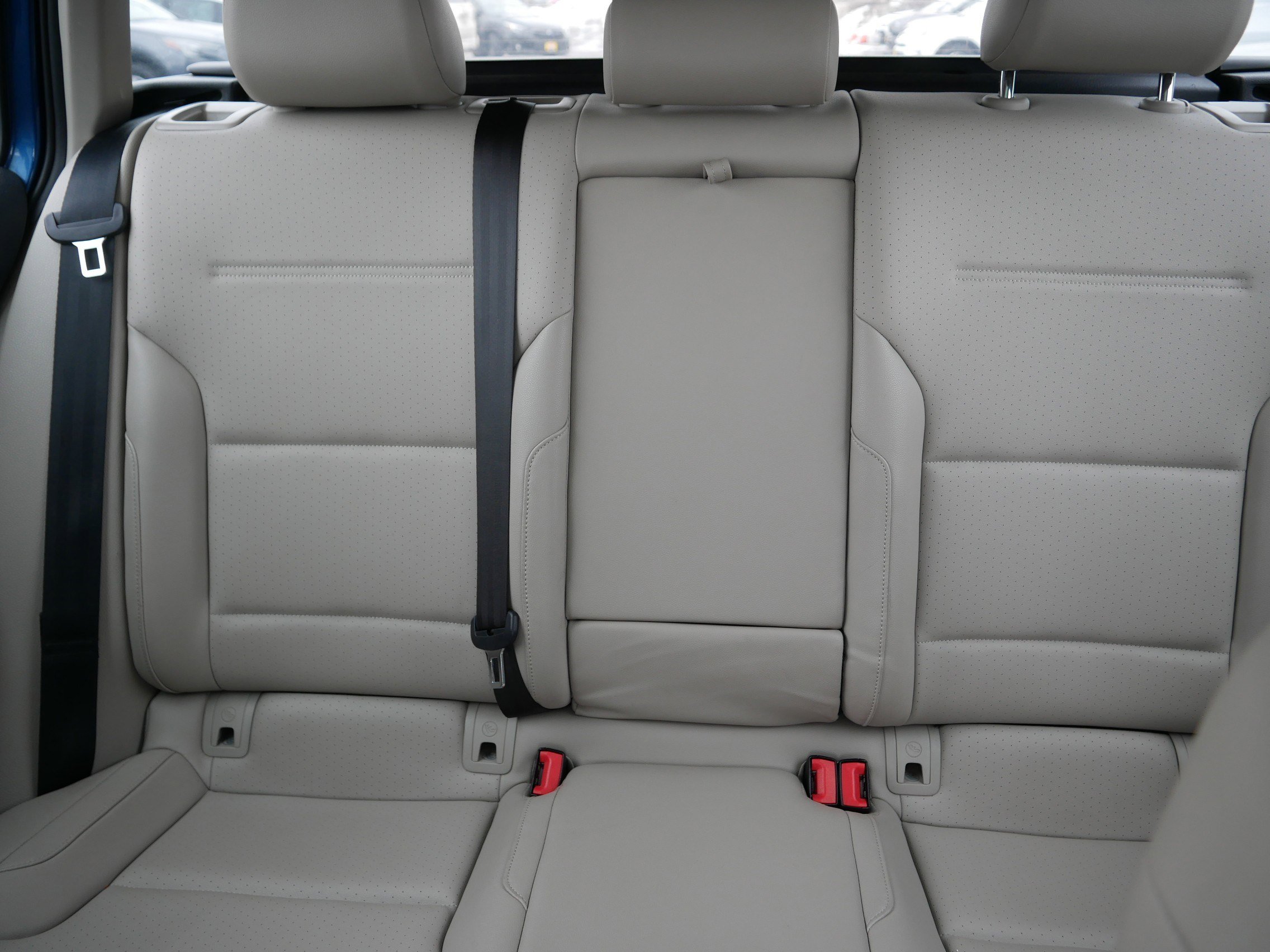 Used 2015 Volkswagen Golf SE image 13