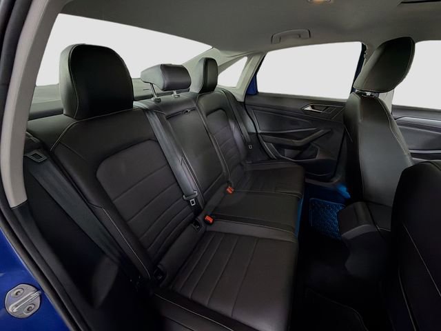 Used 2023 Volkswagen Jetta SE image 26