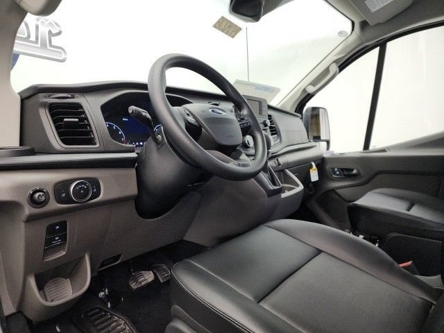 New 2024 Ford Transit 250 Low Roof RWD image 11