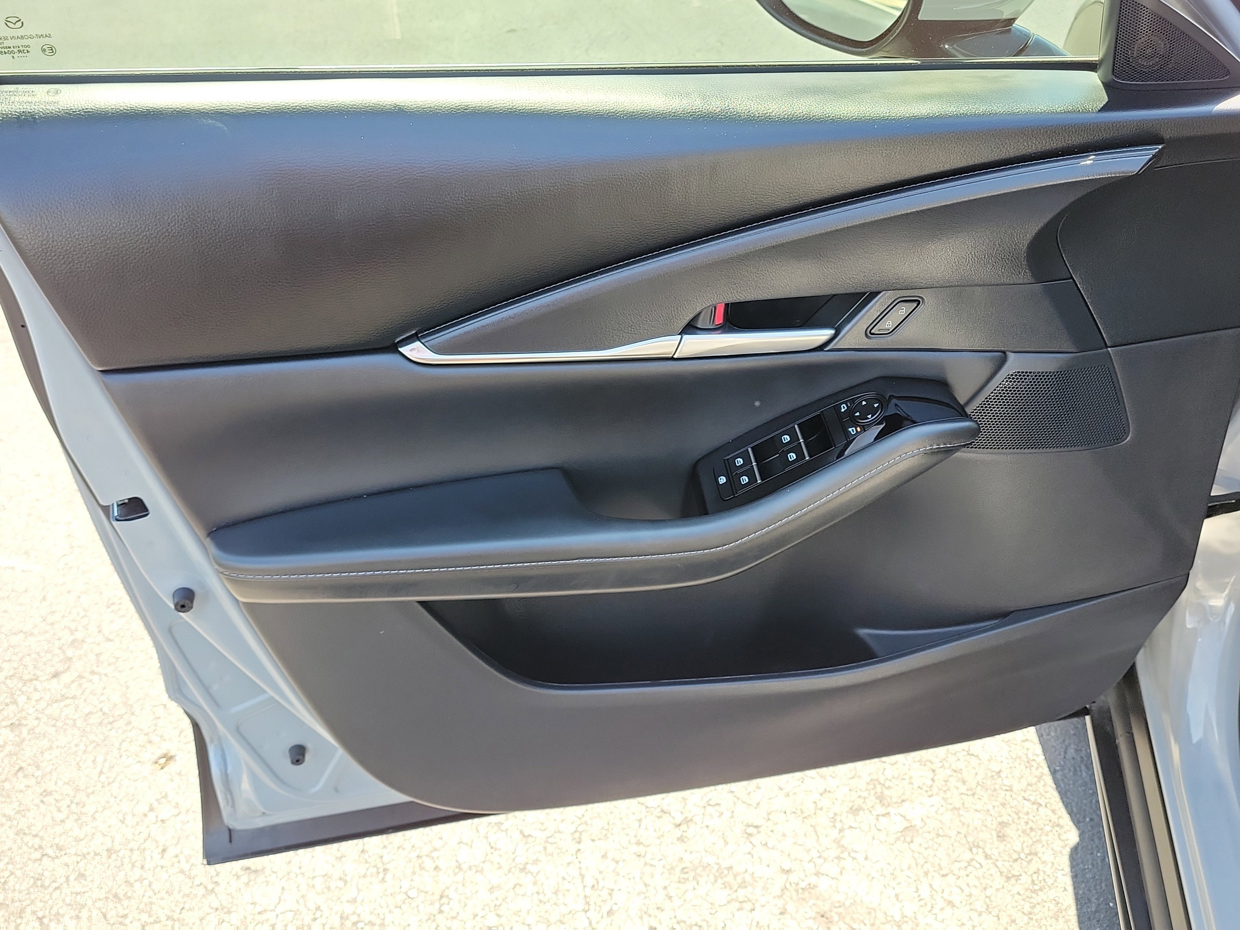 Used 2025 MAZDA CX-30 AWD 2.5 S w/ Preferred Package image 18