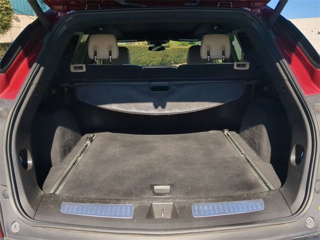 Used 2017 Cadillac XT5 Luxury w/ Driver Awareness Package image 13