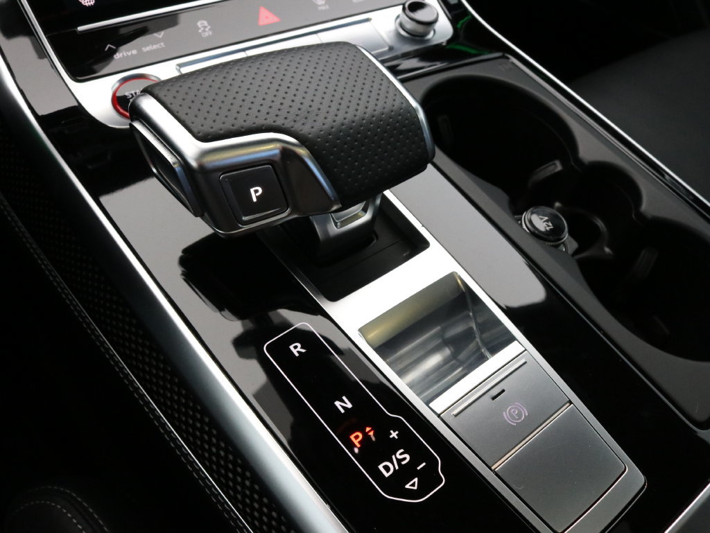 Used 2023 Audi SQ7 Premium Plus AWD/4WD image 19