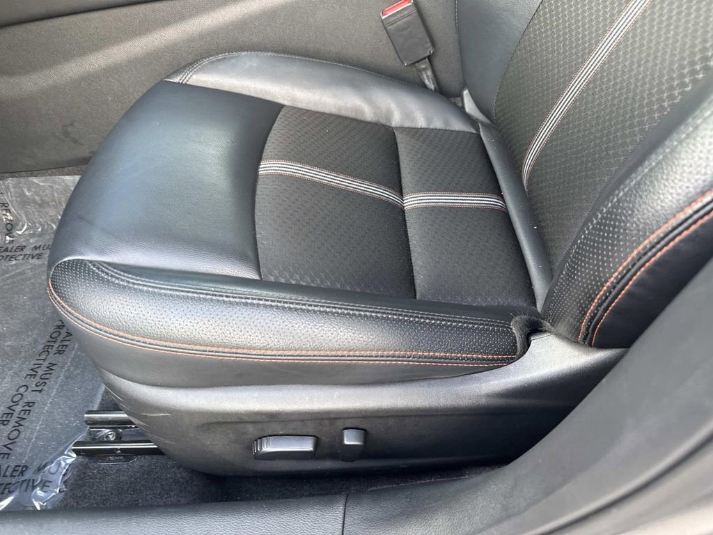 Certified 2025 Nissan Altima 2.5 SR FWD image 18