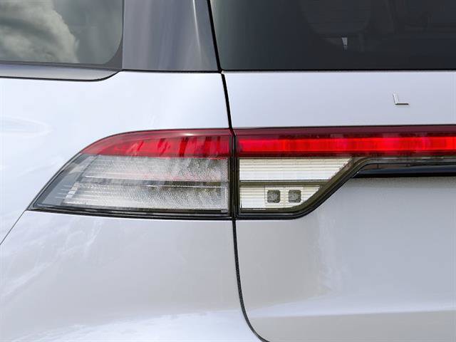 New 2027 Lincoln Aviator AWD image 21