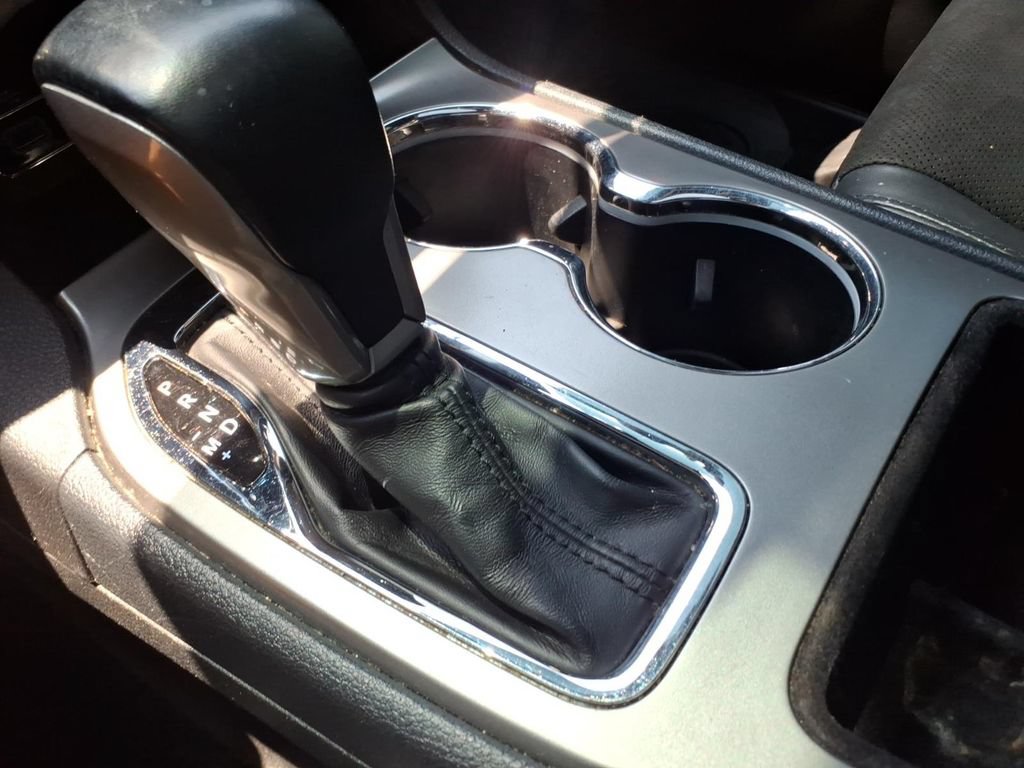Used 2020 Jeep Grand Cherokee Altitude RWD image 25