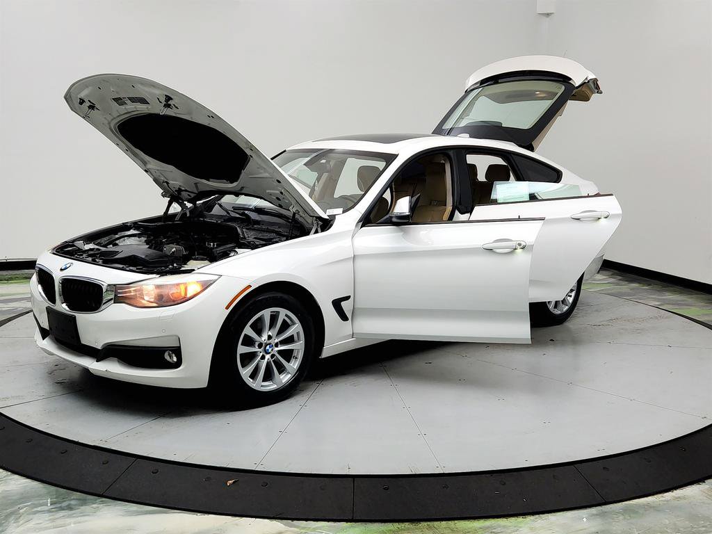 Used 2015 BMW 328i Gran Turismo xDrive AWD/4WD image 9