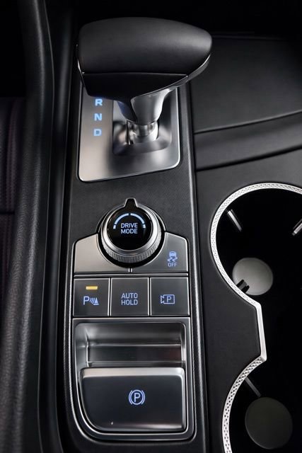 Used 2025 Genesis G70 2.5T w/ Sport Prestige Package image 22