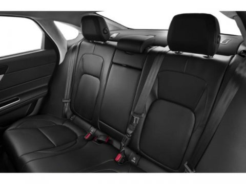 Used 2020 Jaguar XF Prestige image 13