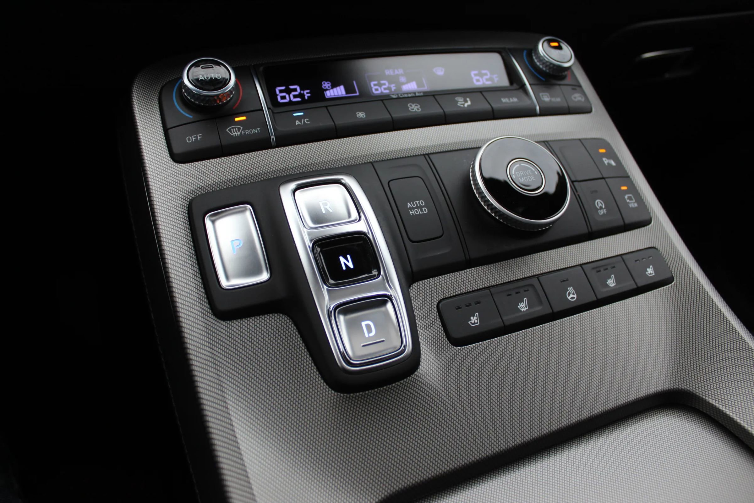 Used 2021 Hyundai Palisade Calligraphy w/ Winter Package image 18