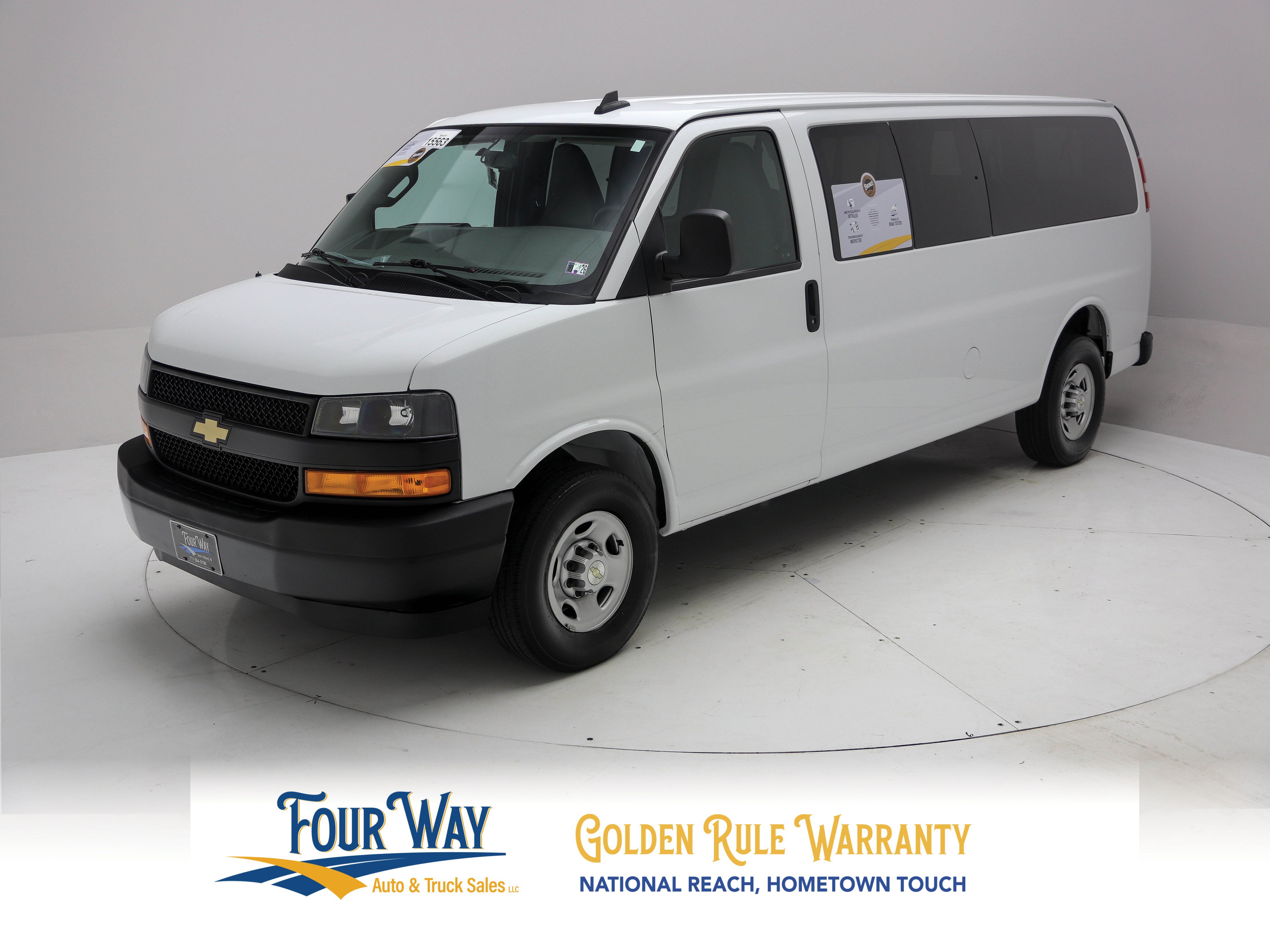 Used 2023 Chevrolet Express 3500 LS RWD image 8