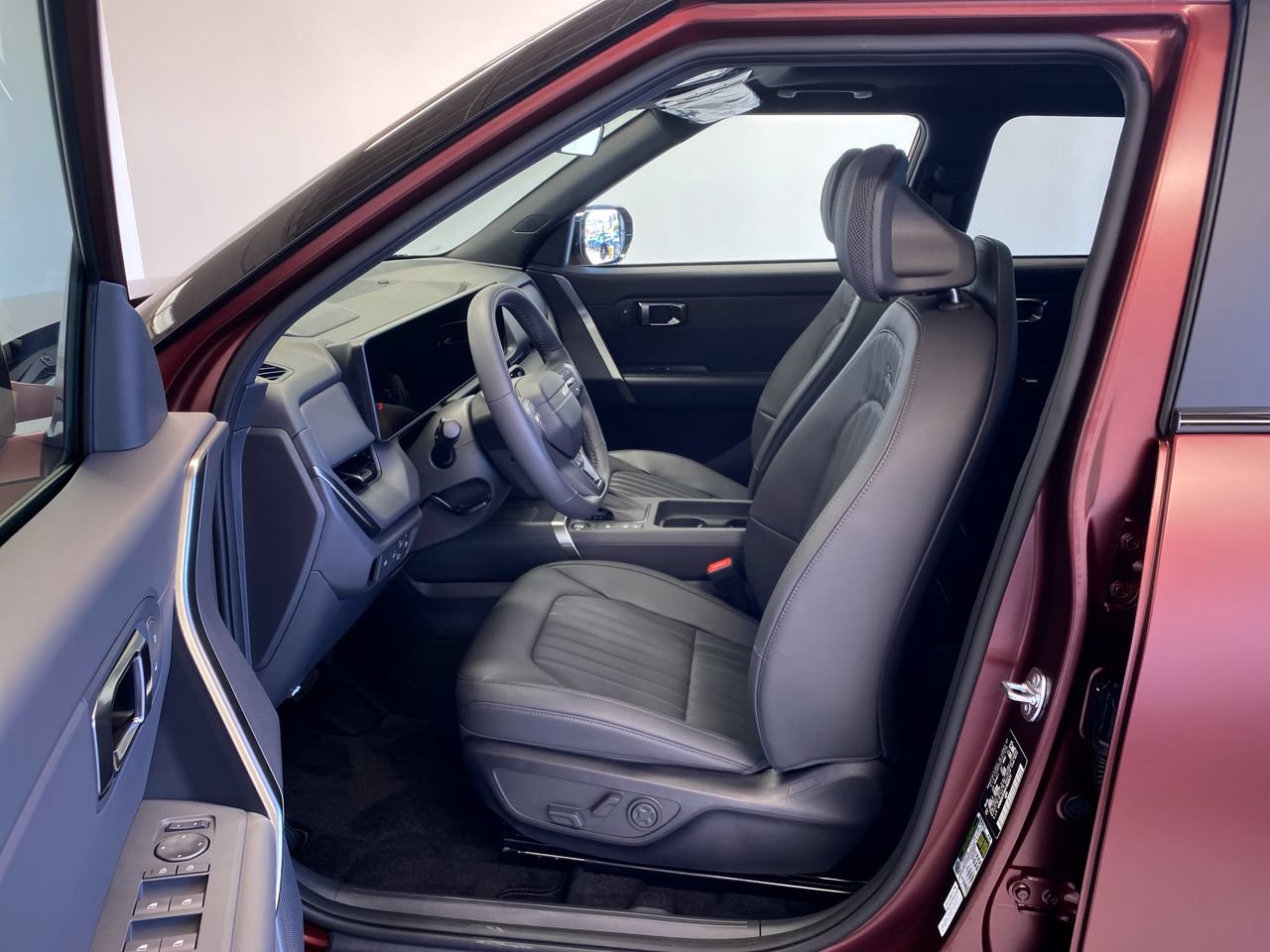 New 2027 Kia Seltos X-Line S w/ X-Line S Premium Package AWD/4WD image 16