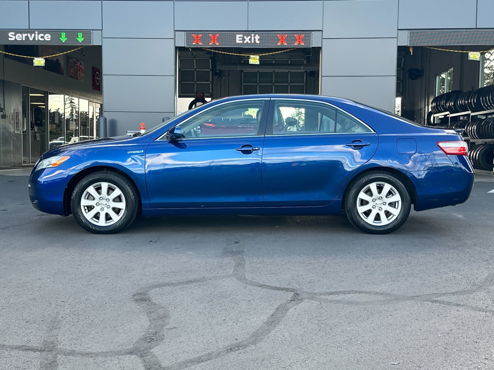 Used 2009 Toyota Camry Hybrid FWD image 7