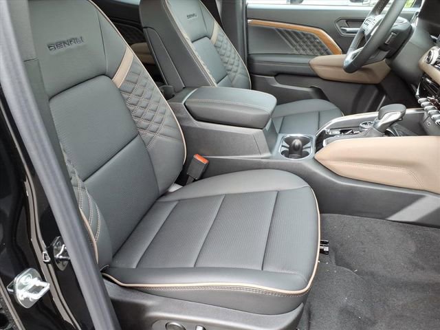 New 2026 GMC Canyon Denali AWD/4WD image 25
