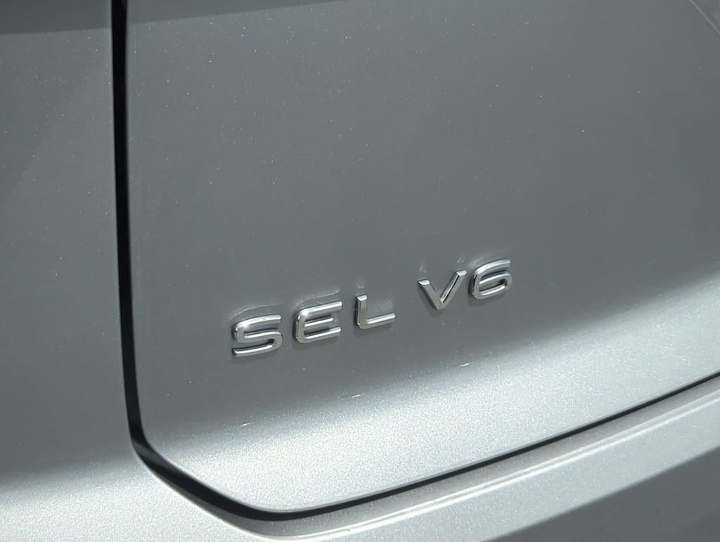 Certified 2023 Volkswagen Atlas Cross Sport SEL Premium R-Line AWD/4WD image 12