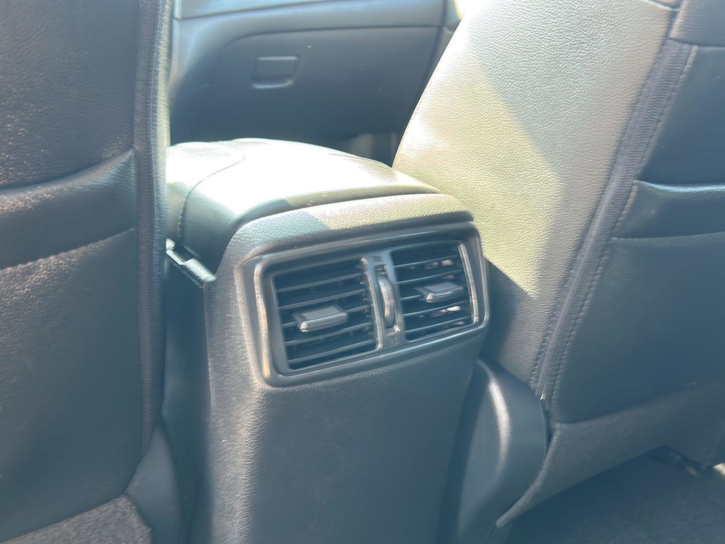 Used 2020 Nissan Rogue SL w/ Premium Package AWD/4WD image 23