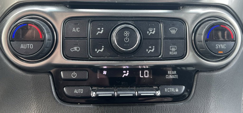 Used 2020 Chevrolet Tahoe LS w/ Enhanced Driver Alert Package image 33