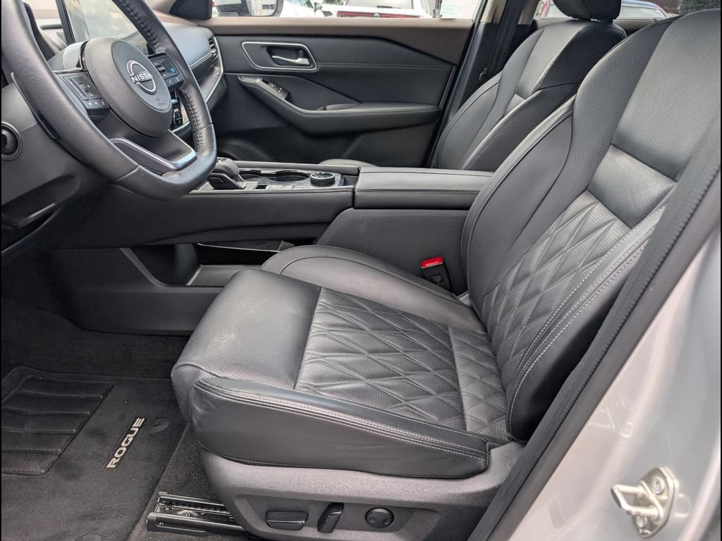 Used 2023 Nissan Rogue Platinum w/ Platinum Premium Package AWD/4WD image 10
