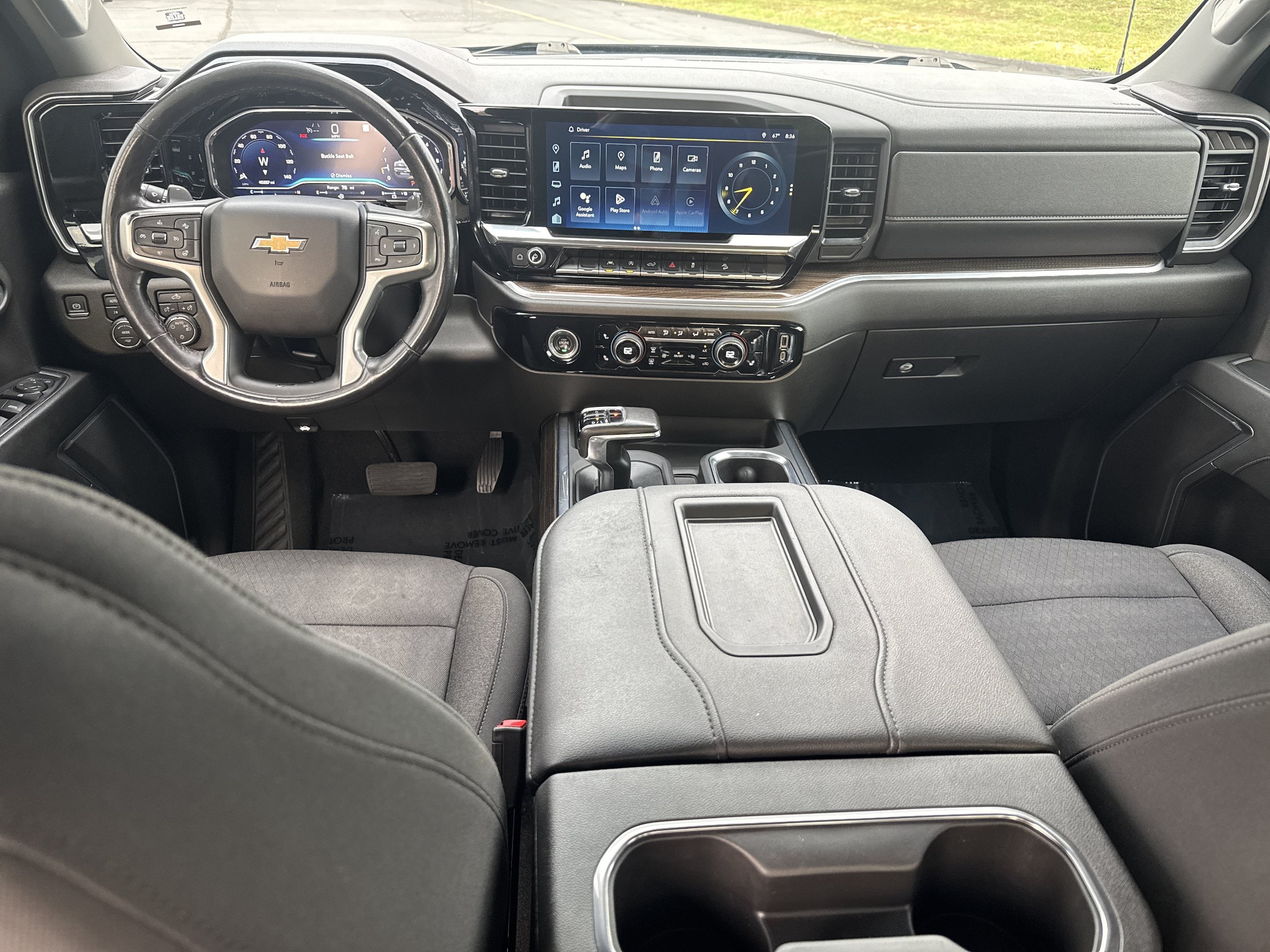 Used 2022 Chevrolet Silverado 1500 LT AWD/4WD image 14