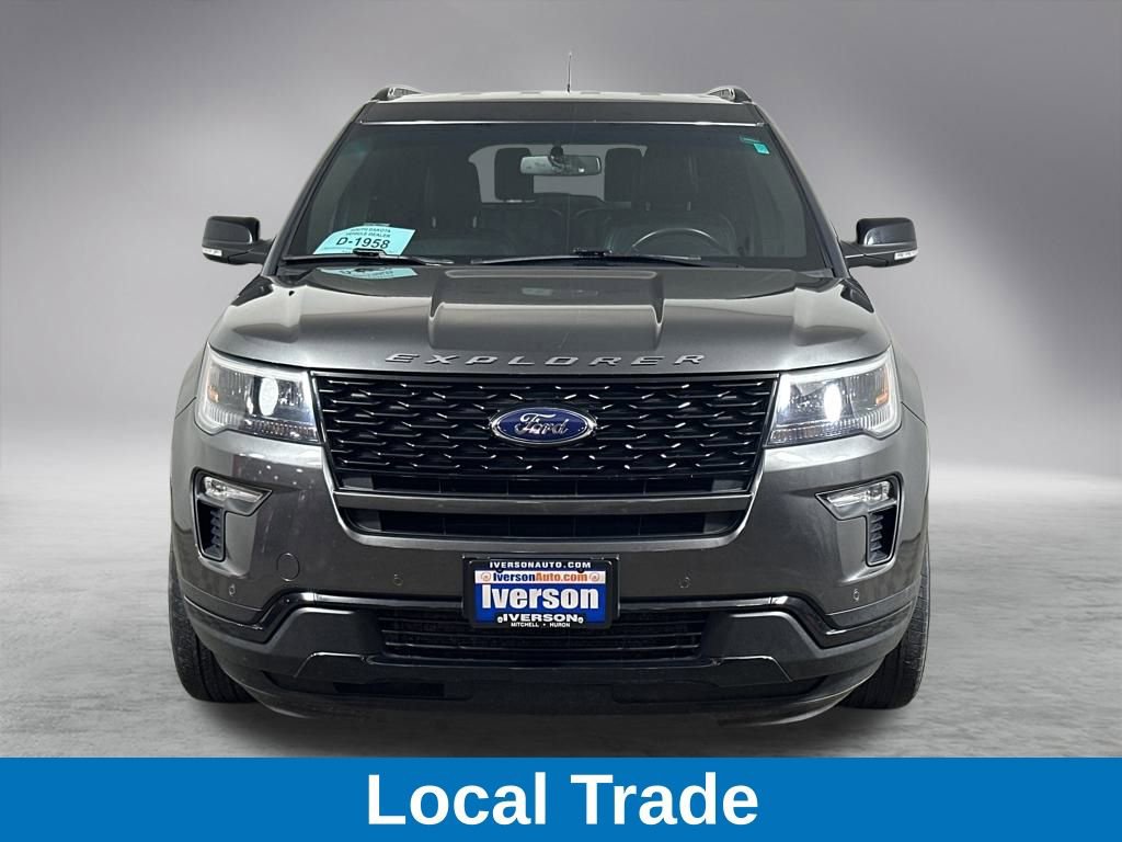 Used 2018 Ford Explorer Sport image 3