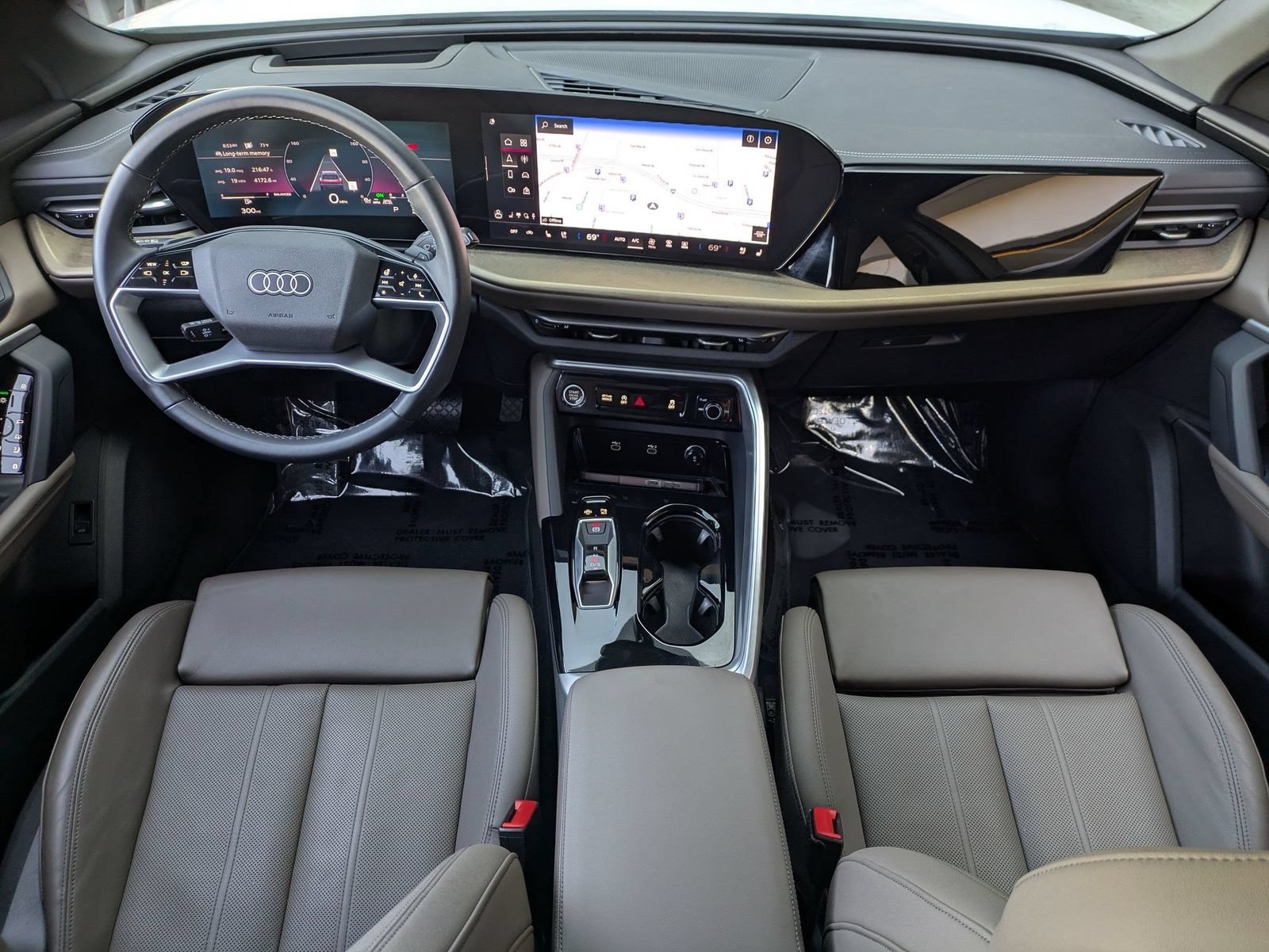 Used 2025 Audi Q5 Premium Plus w/ Premium Plus AWD/4WD image 6