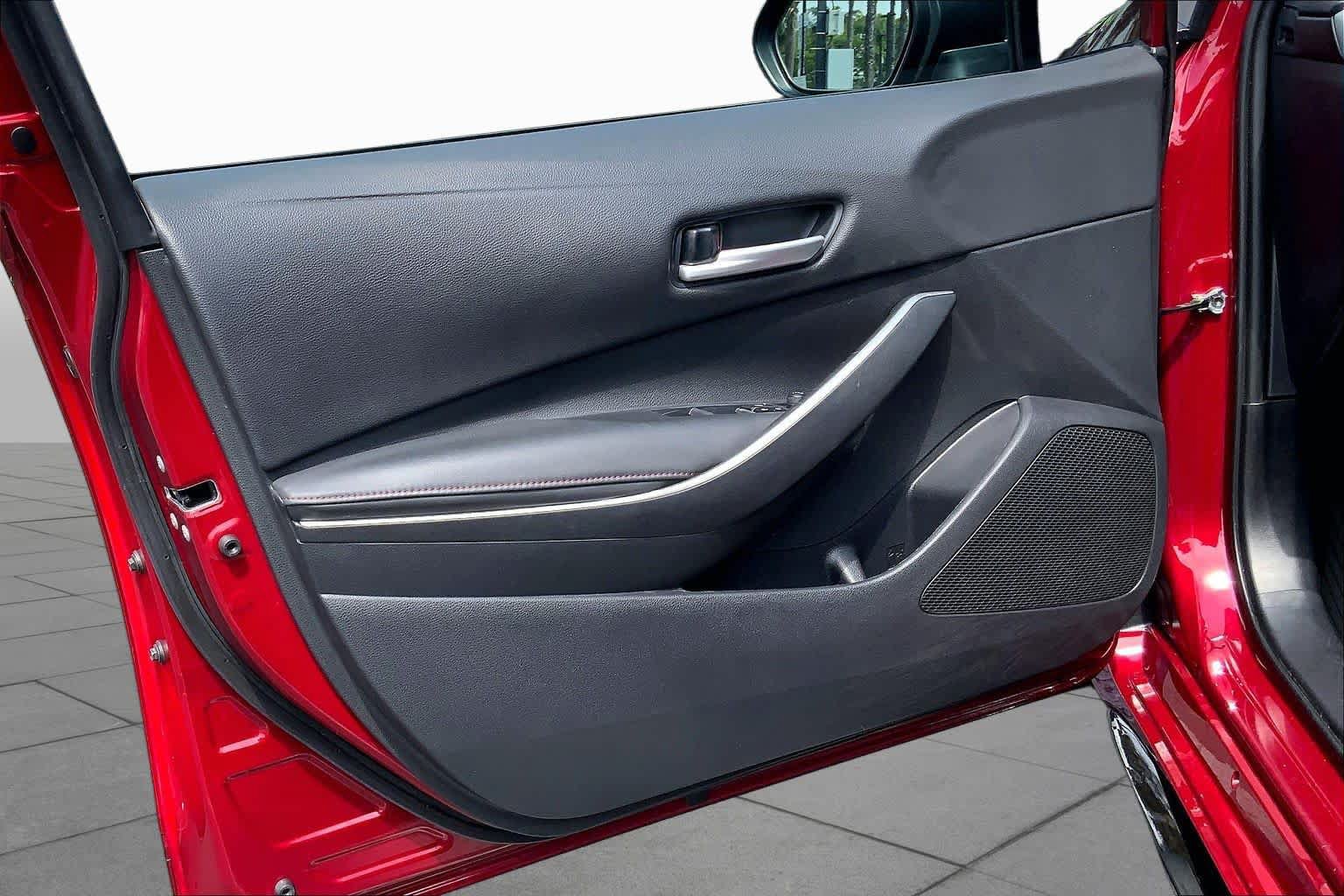 Certified 2023 Toyota Corolla SE w/ SE Premium Package FWD image 21