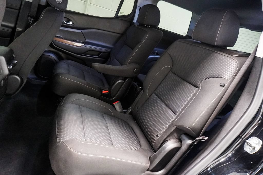 Used 2021 GMC Acadia SLE w/ Driver Convenience Package FWD image 8