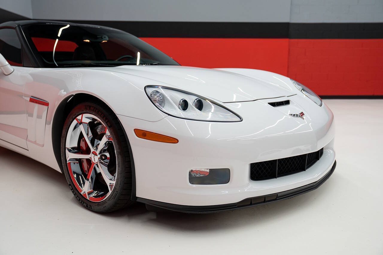 Used 2013 Chevrolet Corvette Grand Sport w/ 2LT Preferred Equipment Group RWD image 8
