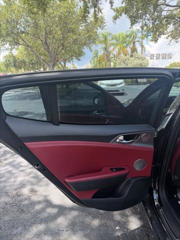 Used 2018 Kia Stinger GT1 RWD image 23