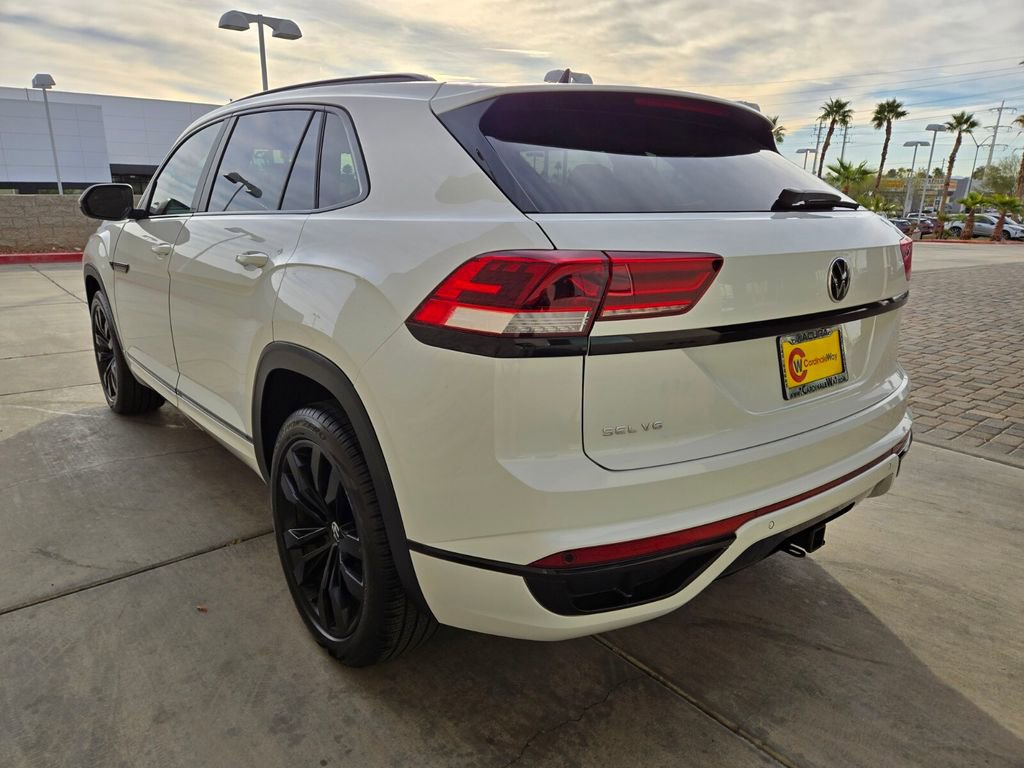 Used 2021 Volkswagen Atlas Cross Sport SEL R-Line image 4