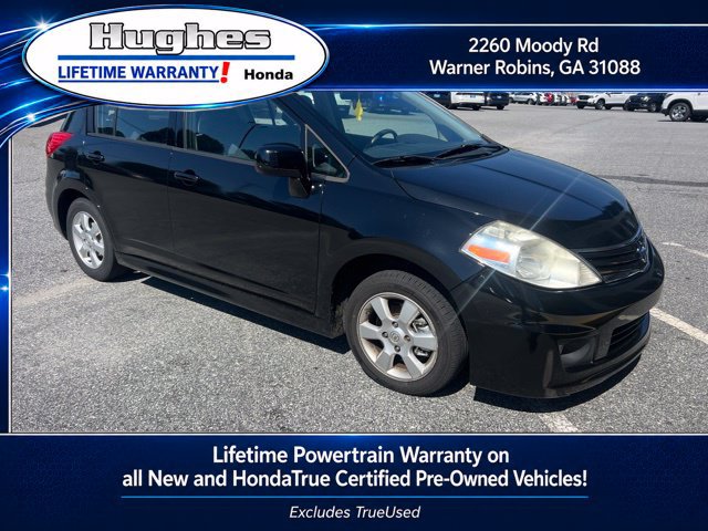 Used 2011 Nissan Versa Hatchback FWD image 1