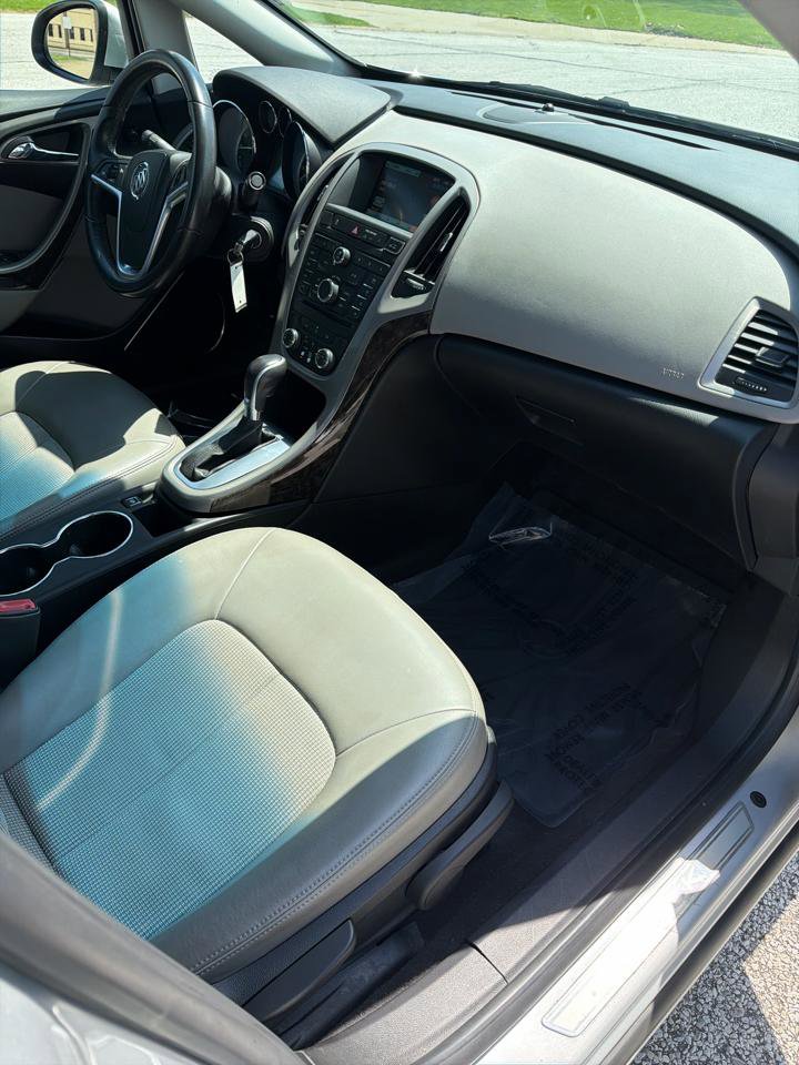 Used 2012 Buick Verano Convenience FWD image 20