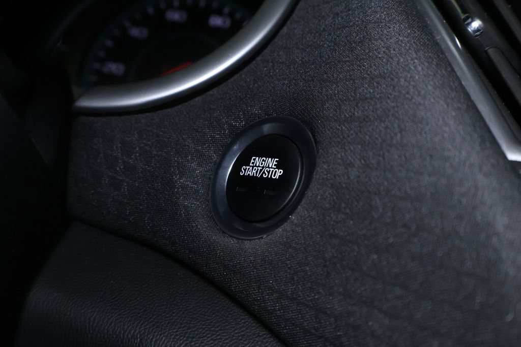 Used 2025 Chevrolet Malibu LT FWD image 24