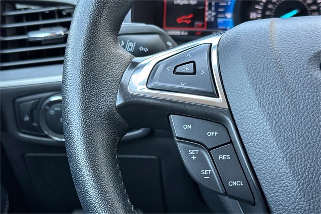 Used 2024 Ford Edge SEL image 27