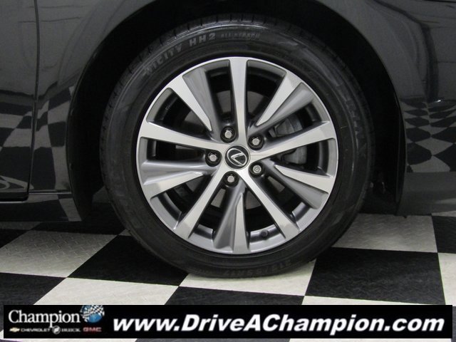 Used 2021 Lexus ES 350 image 3