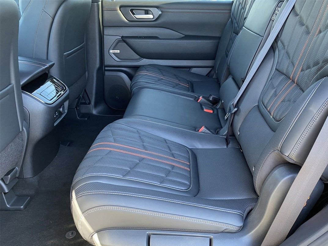 New 2026 Nissan Armada PRO-4X image 15