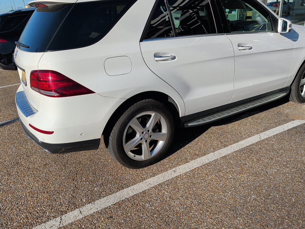 Used 2017 Mercedes-Benz GLE 350 image 11