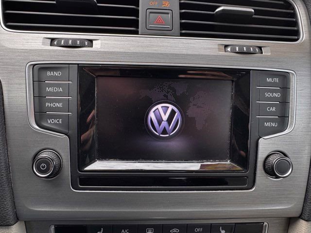 Used 2015 Volkswagen Golf SE FWD image 15