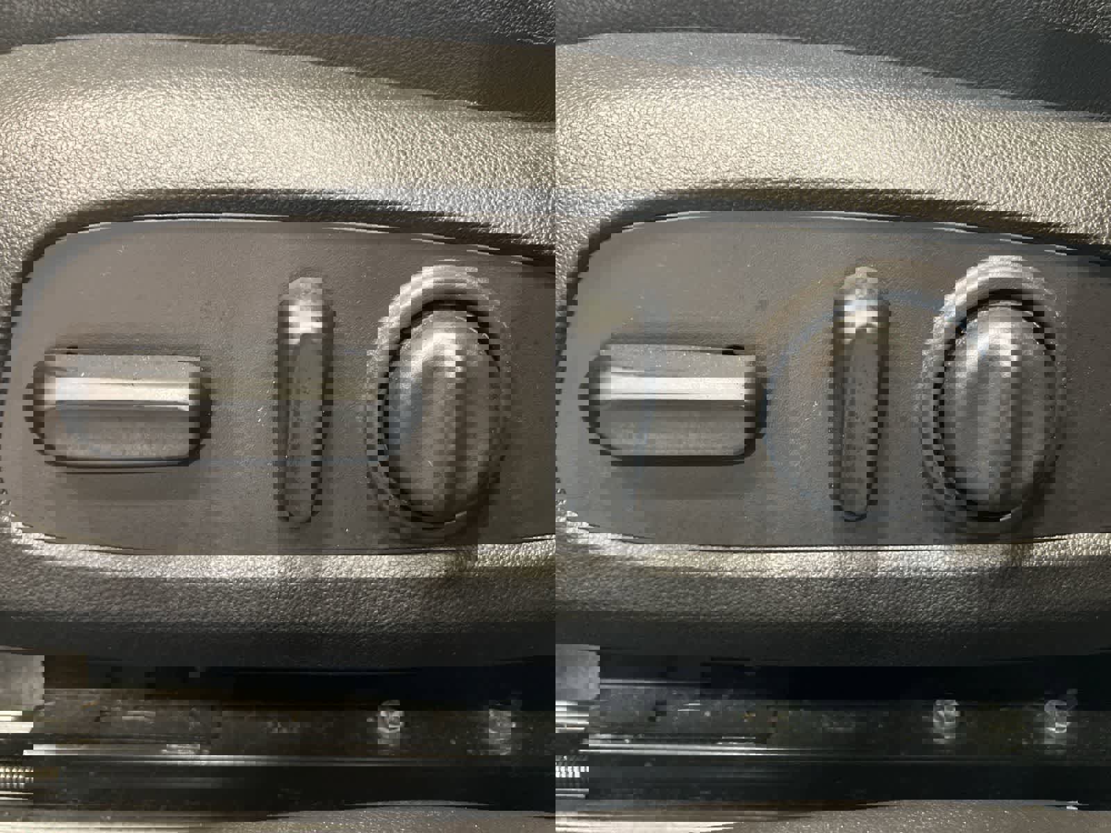 Used 2019 Chevrolet Malibu Premier image 13