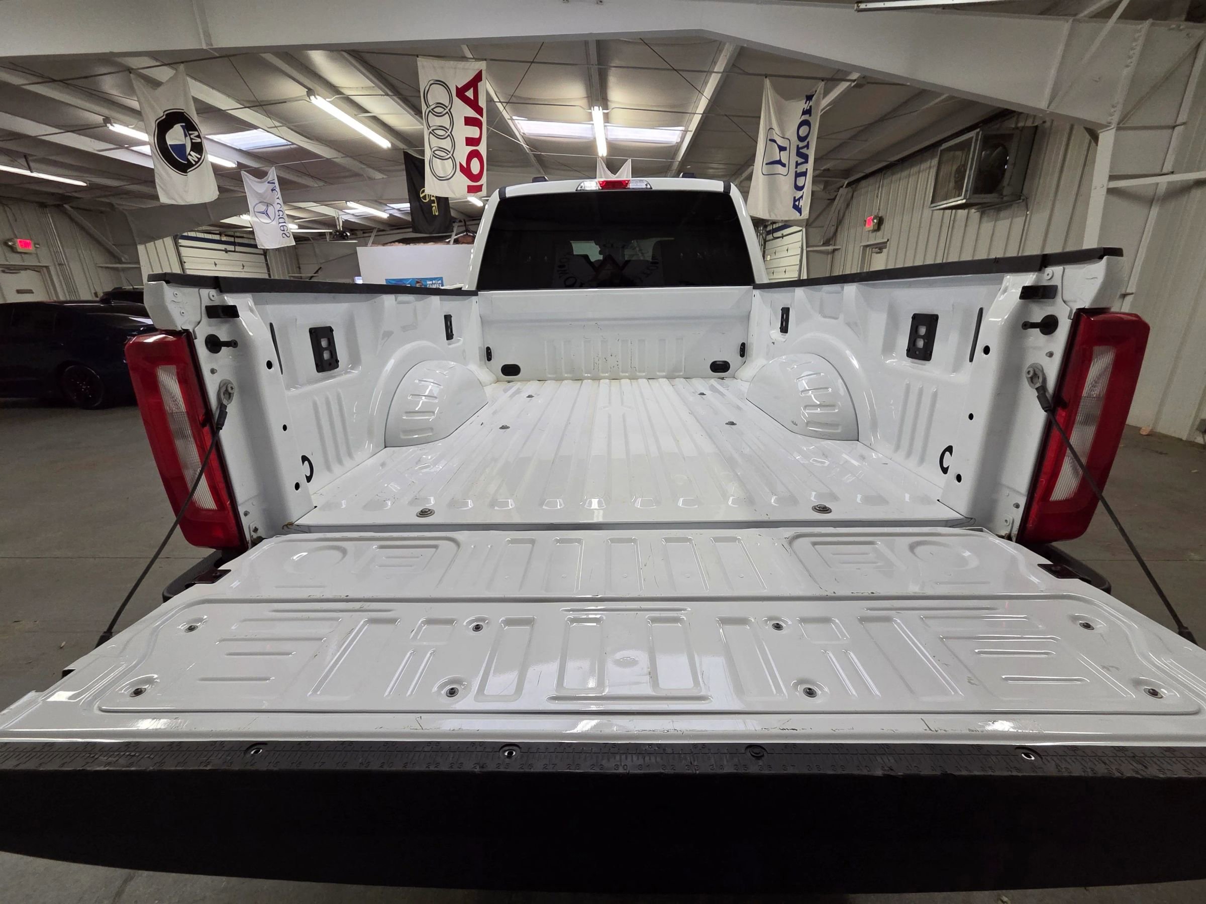 Used 2026 Ford F250 XLT image 36