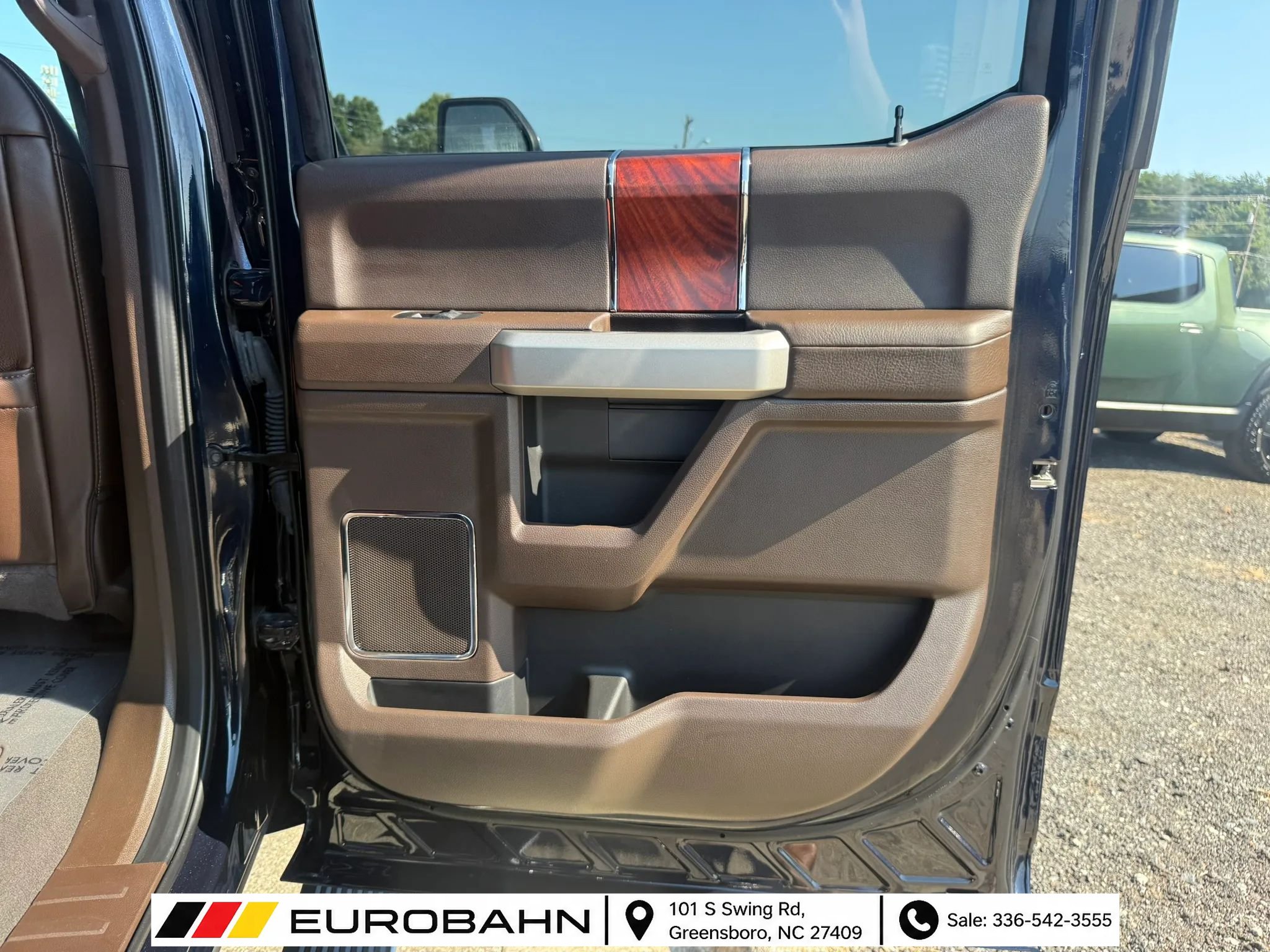 Used 2022 Ford F250 King Ranch w/ King Ranch Ultimate Package AWD/4WD image 22