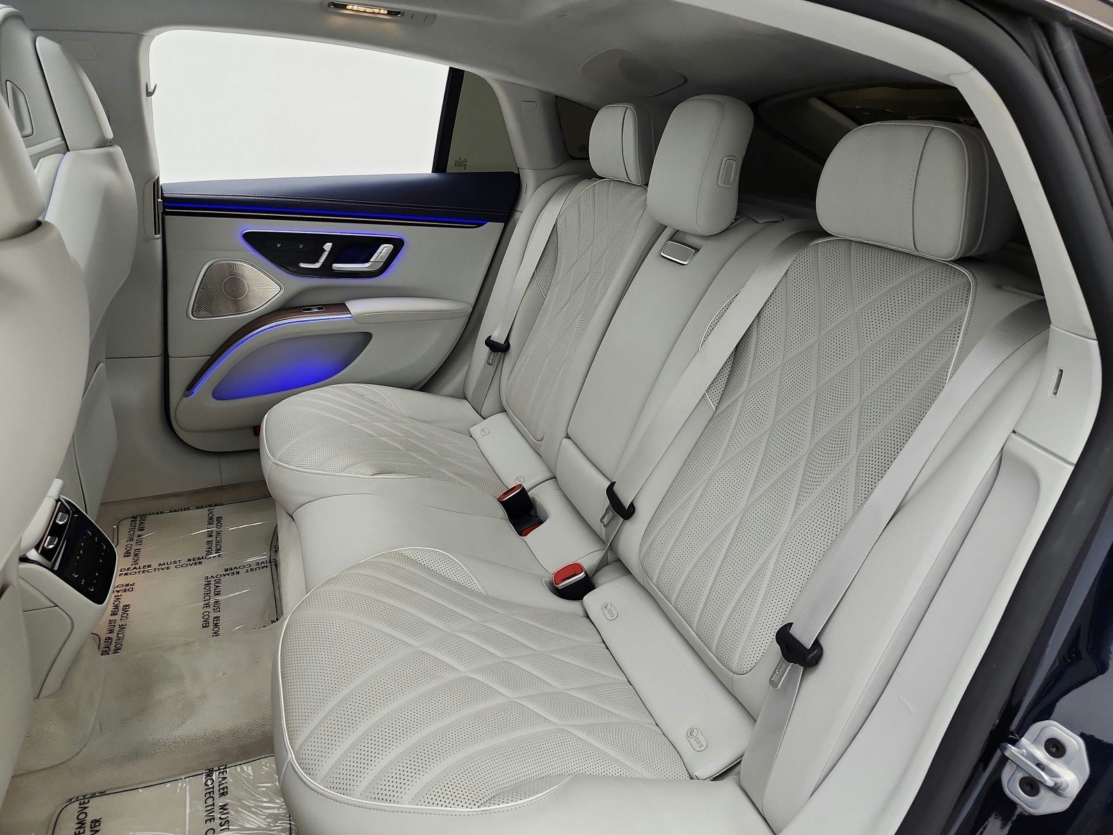 Used 2023 Mercedes-Benz EQS 580 4MATIC Sedan image 16