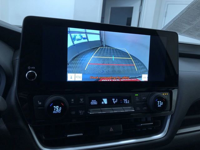 Used 2025 Toyota Grand Highlander AWD image 28